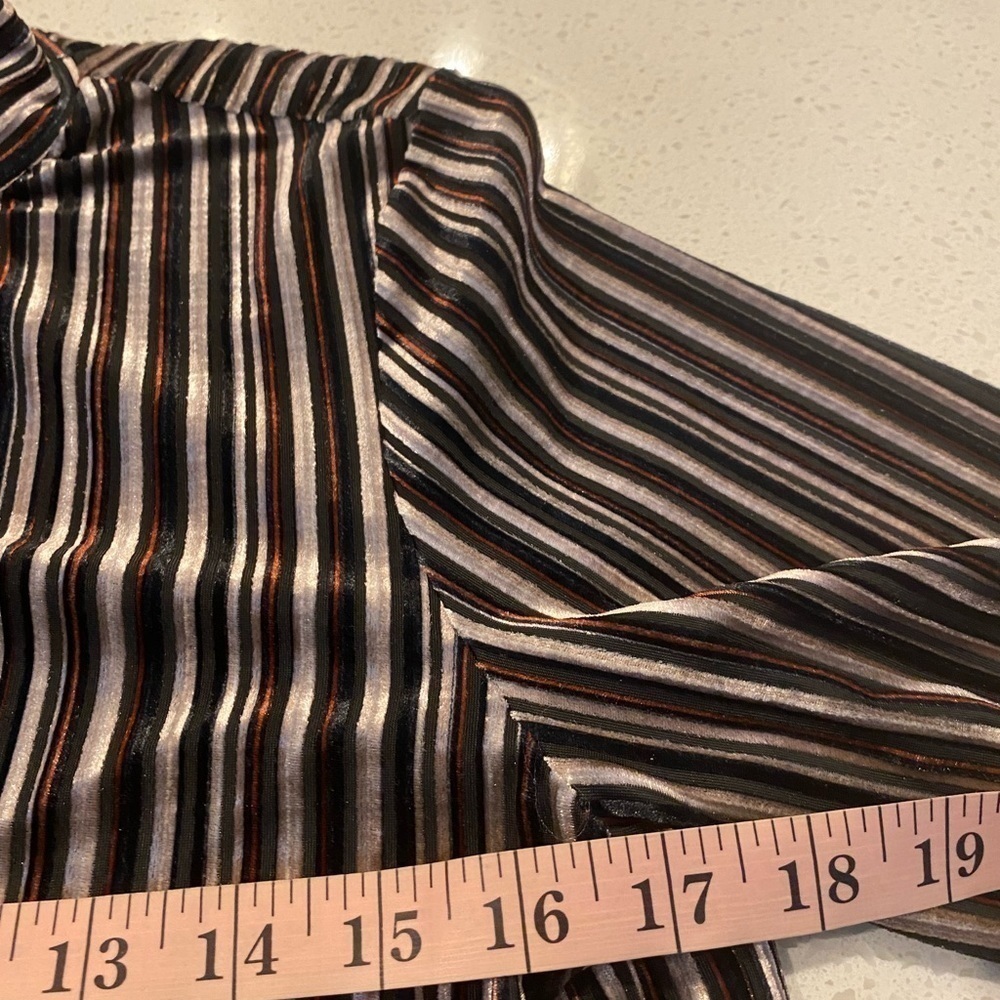The Korner Velvet Striped Mock Neck Top Small NWT Black Burgundy Silver - Picture 6 of 13